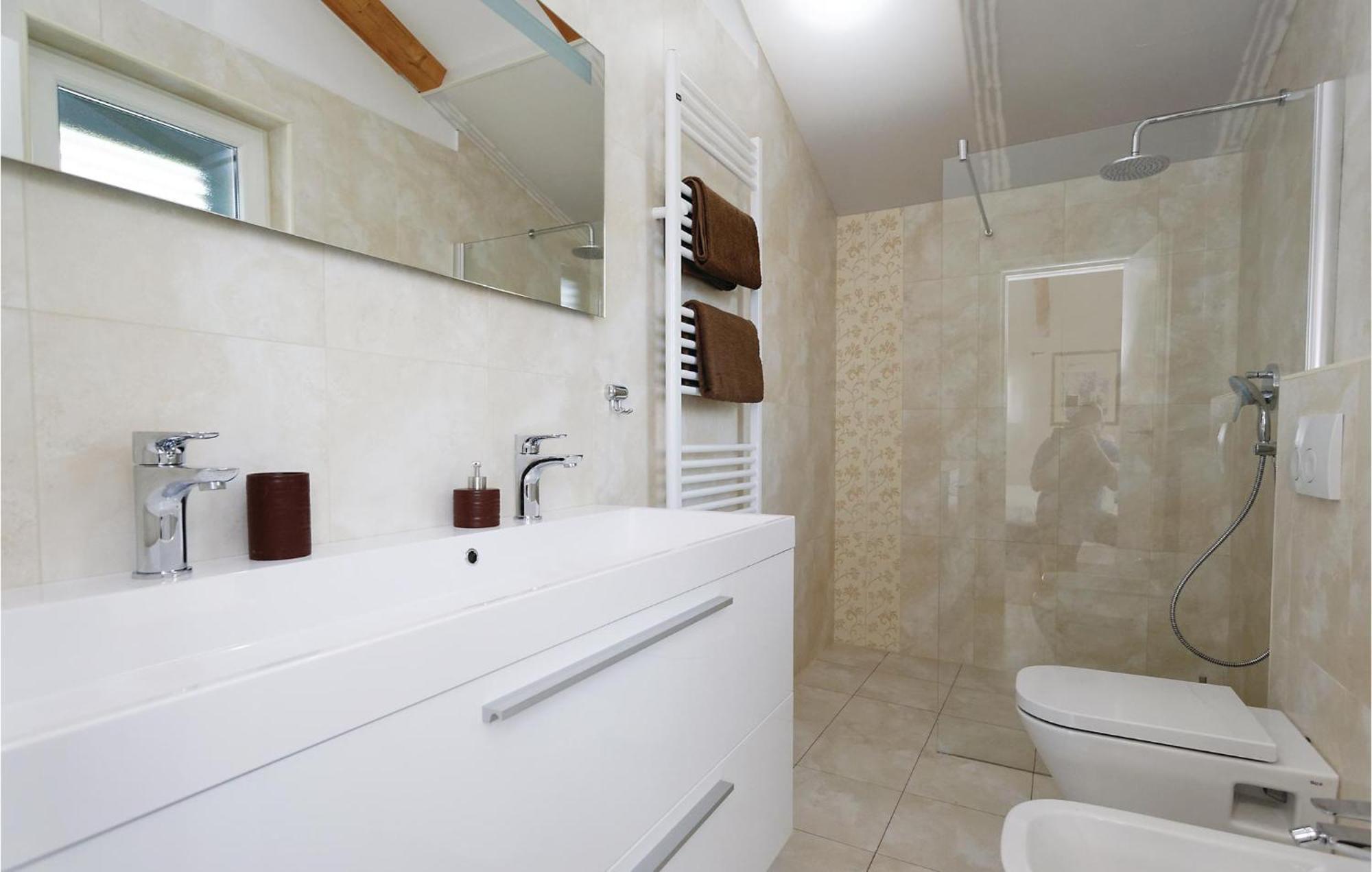 Lovely Home In Sibenik With Wifi المظهر الخارجي الصورة